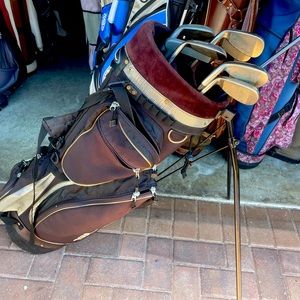 Men’s 8 pc golf set in right hand plus stand bag with double shoulder strap .
